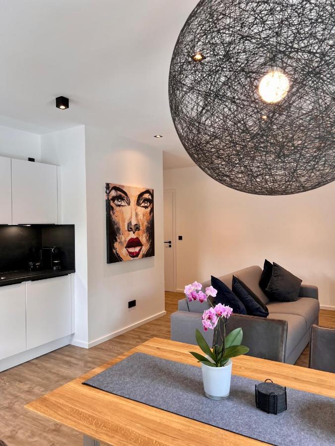 טראבן-טרארבאך "Auslese 54" -Direkt Am Moselufer- Gaestezimmer & Ferienwohnung מראה חיצוני תמונה