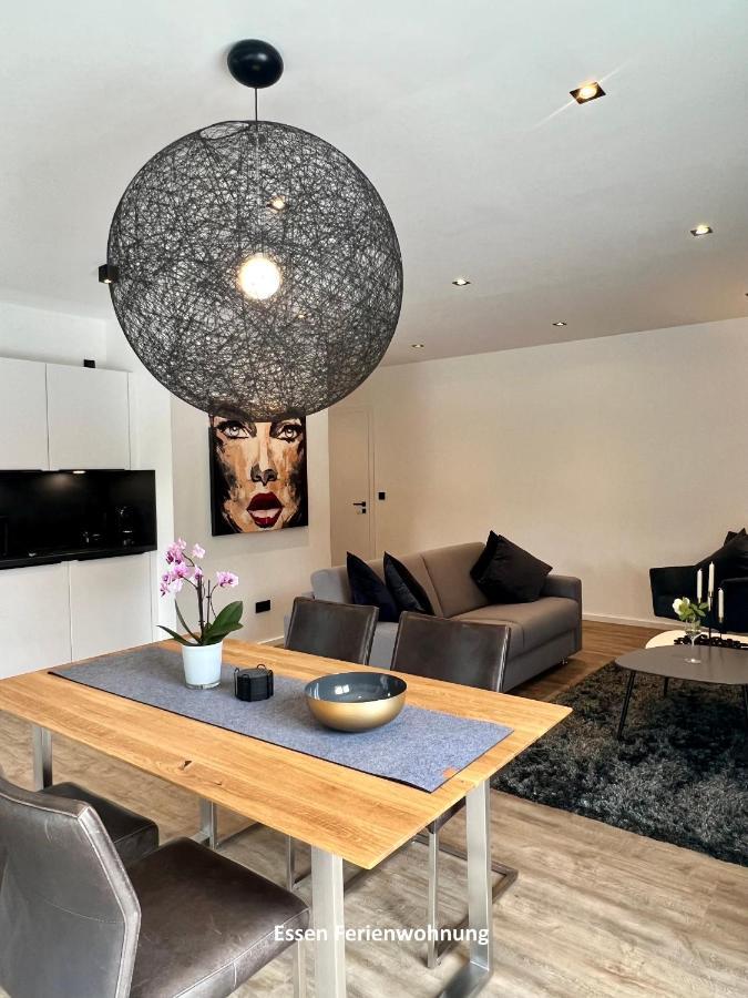טראבן-טרארבאך "Auslese 54" -Direkt Am Moselufer- Gaestezimmer & Ferienwohnung מראה חיצוני תמונה