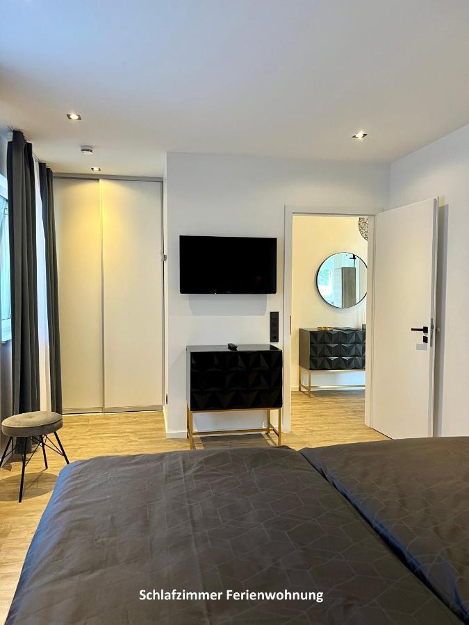 טראבן-טרארבאך "Auslese 54" -Direkt Am Moselufer- Gaestezimmer & Ferienwohnung מראה חיצוני תמונה