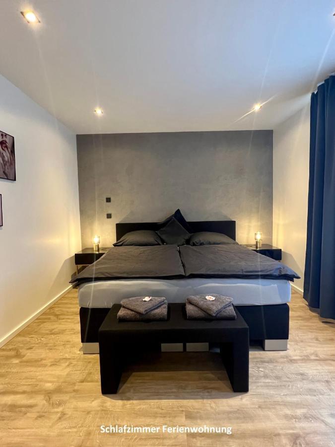 טראבן-טרארבאך "Auslese 54" -Direkt Am Moselufer- Gaestezimmer & Ferienwohnung מראה חיצוני תמונה